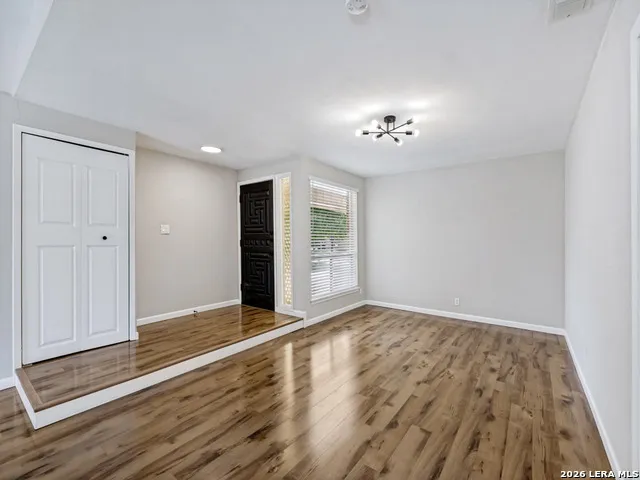 4143 BRETTON RDG San Antonio, TX 78217