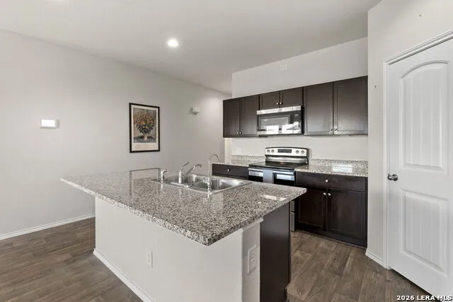 944 Chachalaca Seguin, TX 78155