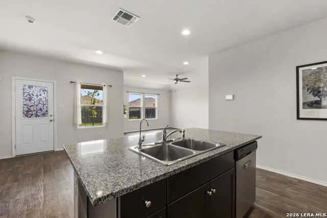 944 Chachalaca Seguin, TX 78155