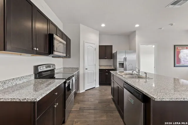 944 Chachalaca Seguin, TX 78155
