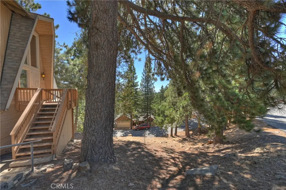 1753 Nob Hill Drive Running Springs, CA 92382