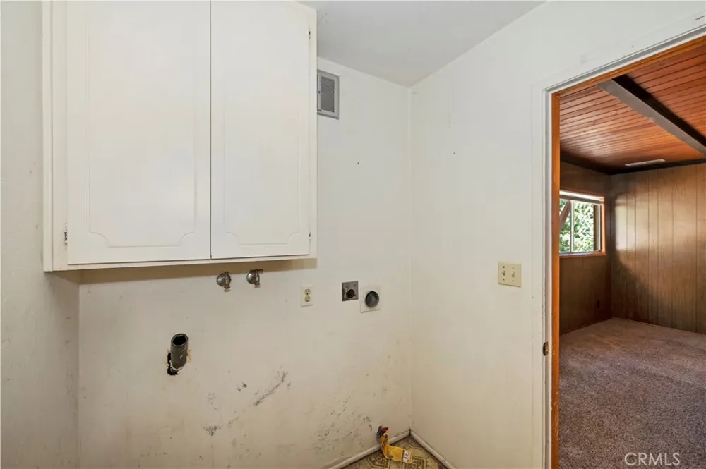 1753 Nob Hill Drive Running Springs, CA 92382