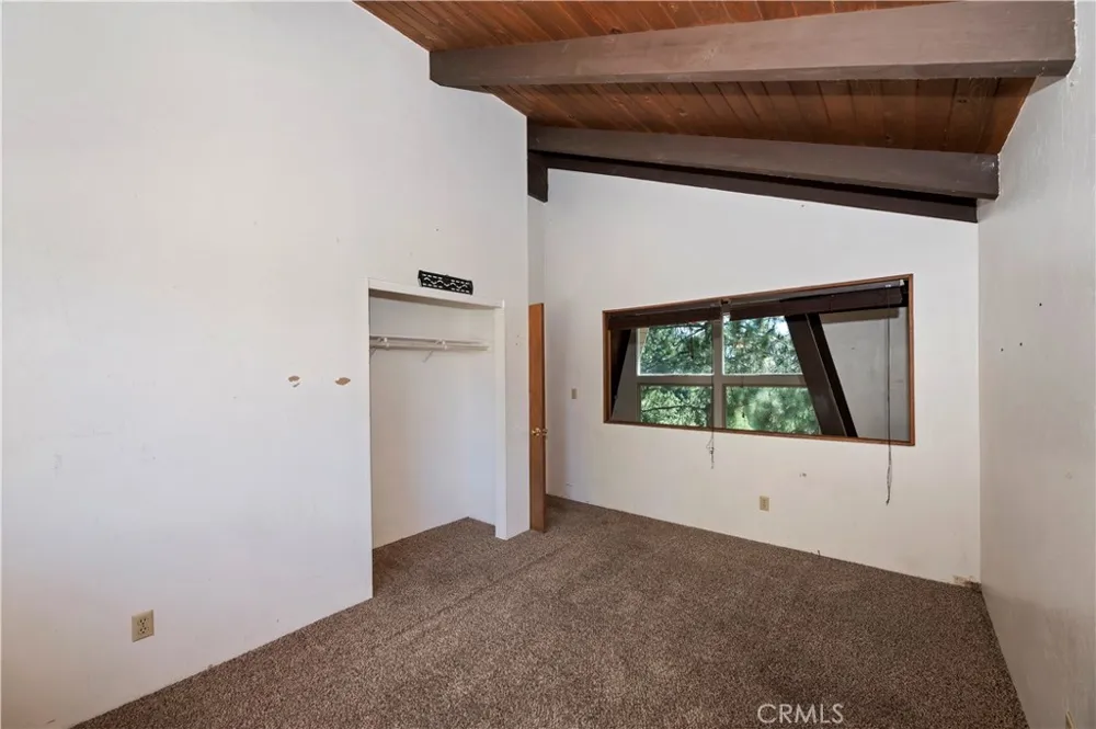1753 Nob Hill Drive Running Springs, CA 92382