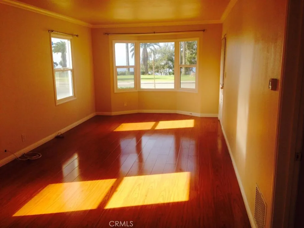 962 W Paseo Del Mar San Pedro, CA 90731