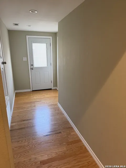 307 HELENA ST San Antonio, TX 78204