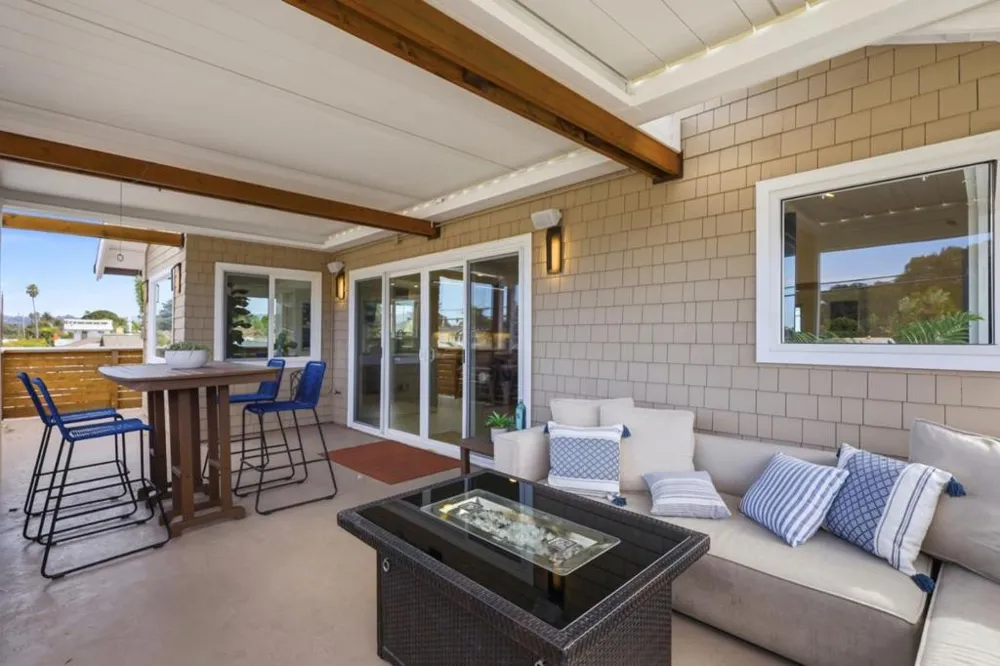 562 36th Avenue Santa Cruz, CA 95062