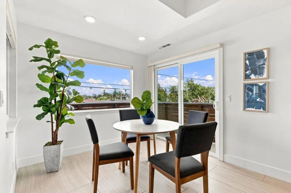 562 36th Avenue Santa Cruz, CA 95062