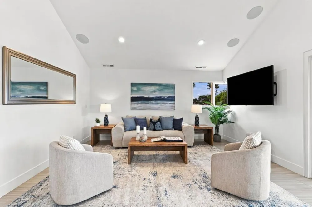 562 36th Avenue Santa Cruz, CA 95062
