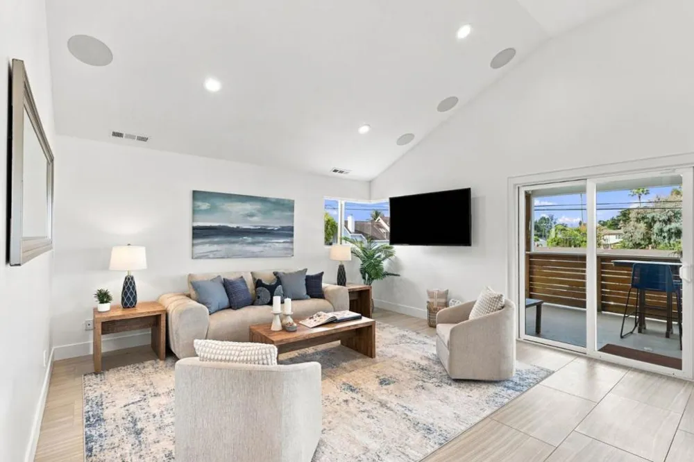 562 36th Avenue Santa Cruz, CA 95062
