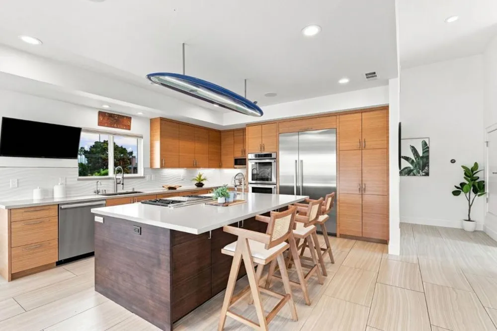 562 36th Avenue Santa Cruz, CA 95062