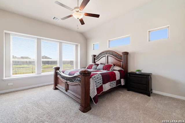 824 FOXBROOK WAY Cibolo, TX 78108