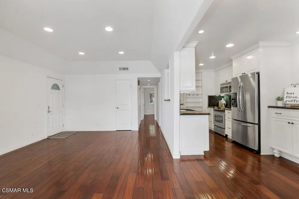 2834 Instone Court Westlake Village, CA 91361