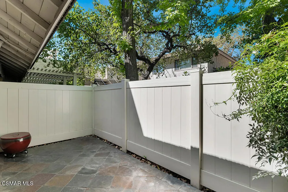 2834 Instone Court Westlake Village, CA 91361