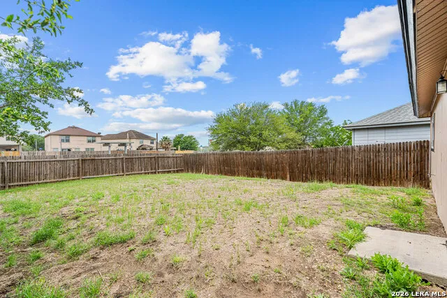 6431 Flatstone Pass Converse, TX 78109