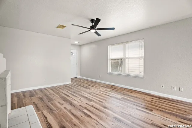 6431 Flatstone Pass Converse, TX 78109