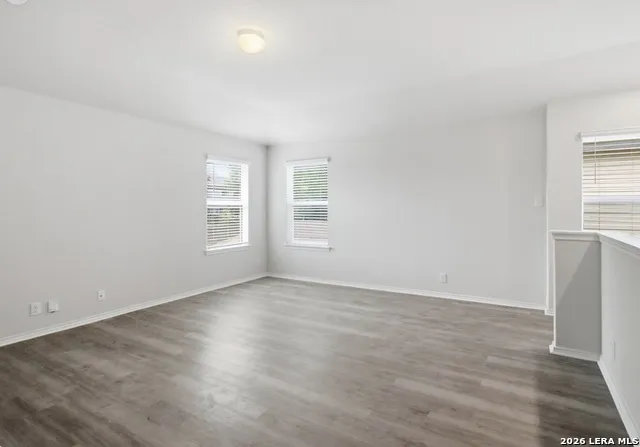 6407 KENDALL CV Converse, TX 78109