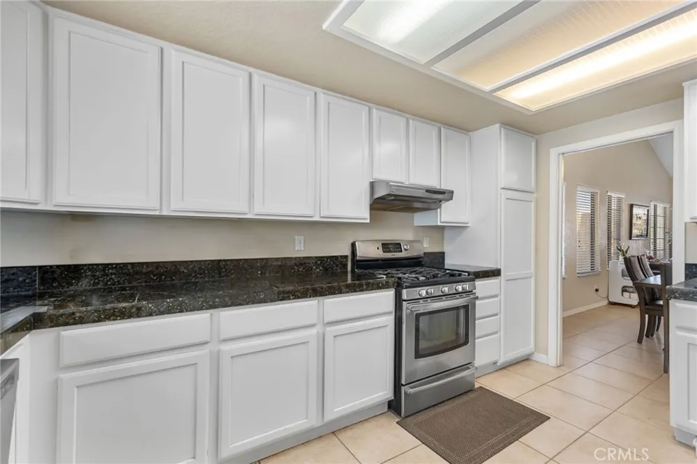 68515 30th Cathedral City, CA 92234