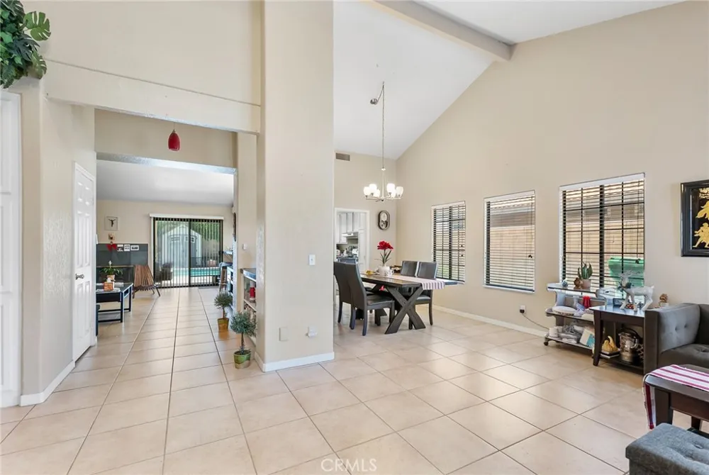 68515 30th Cathedral City, CA 92234