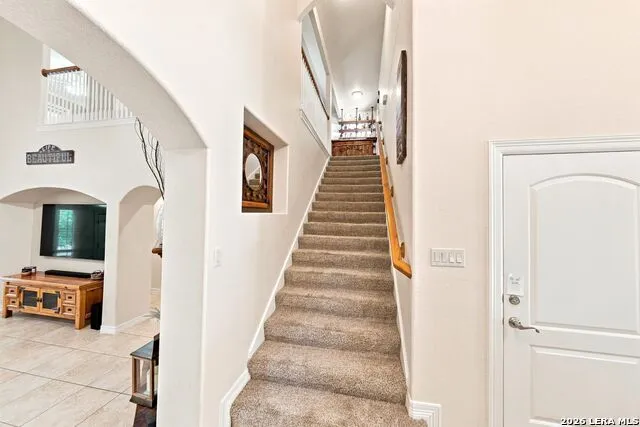 16502 Loma Landing Helotes, TX 78023