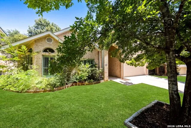 16502 Loma Landing Helotes, TX 78023