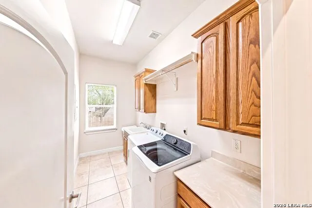 16502 Loma Landing Helotes, TX 78023