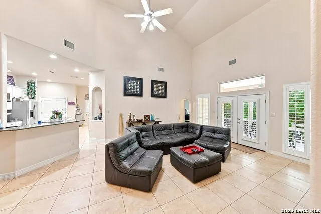 16502 Loma Landing Helotes, TX 78023