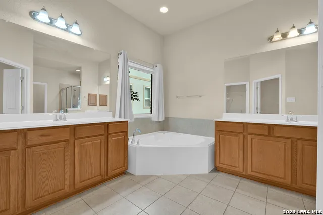 11334 Phoebe Lace San Antonio, TX 78253
