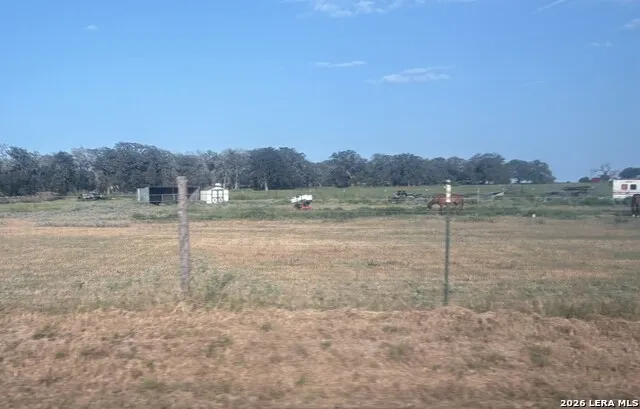 138 Terrace Hill Floresville, TX 78114