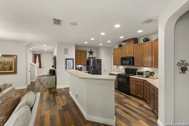 160 Desert Flower Boerne, TX 78006