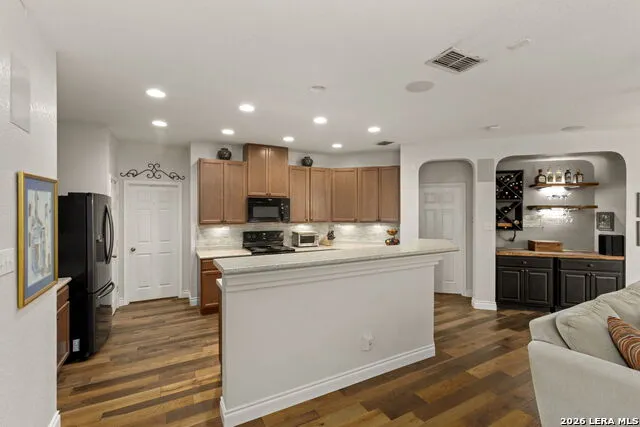 160 Desert Flower Boerne, TX 78006