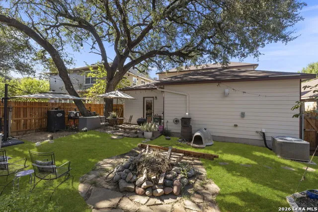 160 Desert Flower Boerne, TX 78006