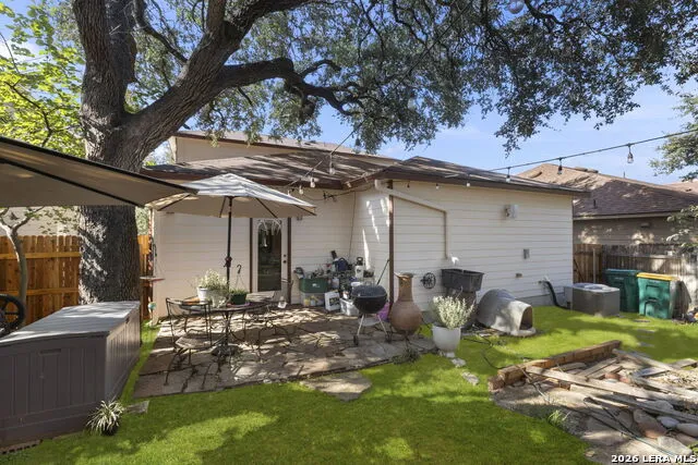 160 Desert Flower Boerne, TX 78006