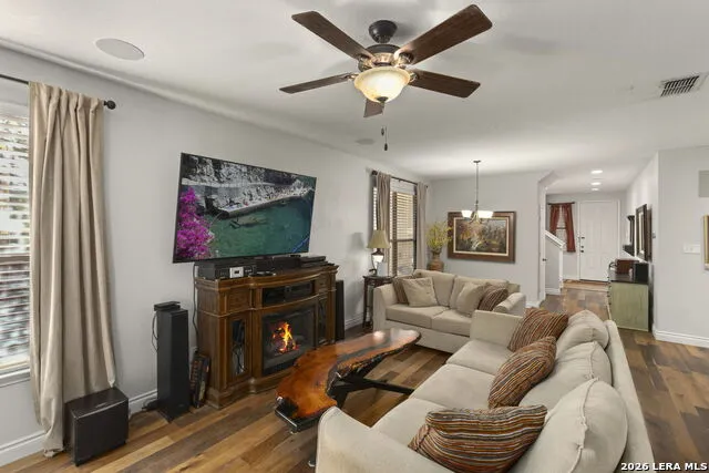 160 Desert Flower Boerne, TX 78006