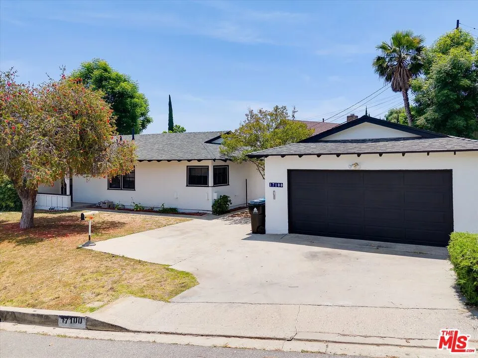 17100 Barneston Street Granada Hills, CA 91344