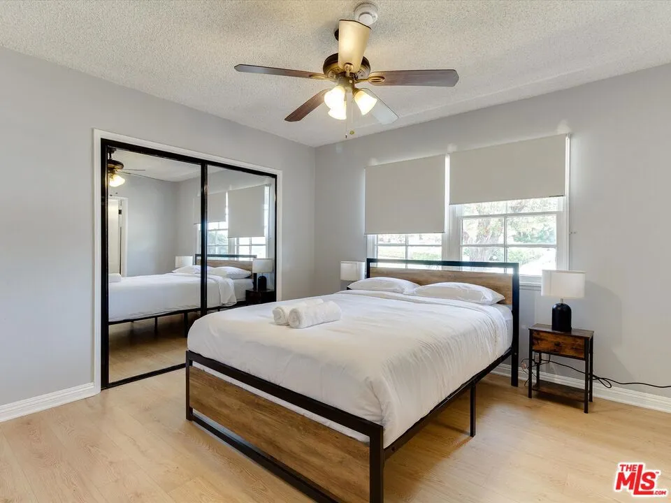 17100 Barneston Street Granada Hills, CA 91344