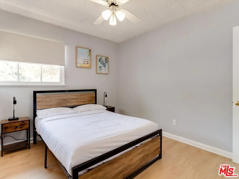 17100 Barneston Street Granada Hills, CA 91344