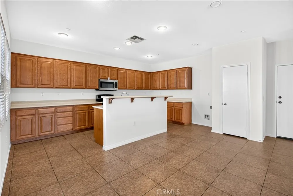 31771 Biagio Winchester, CA 92596