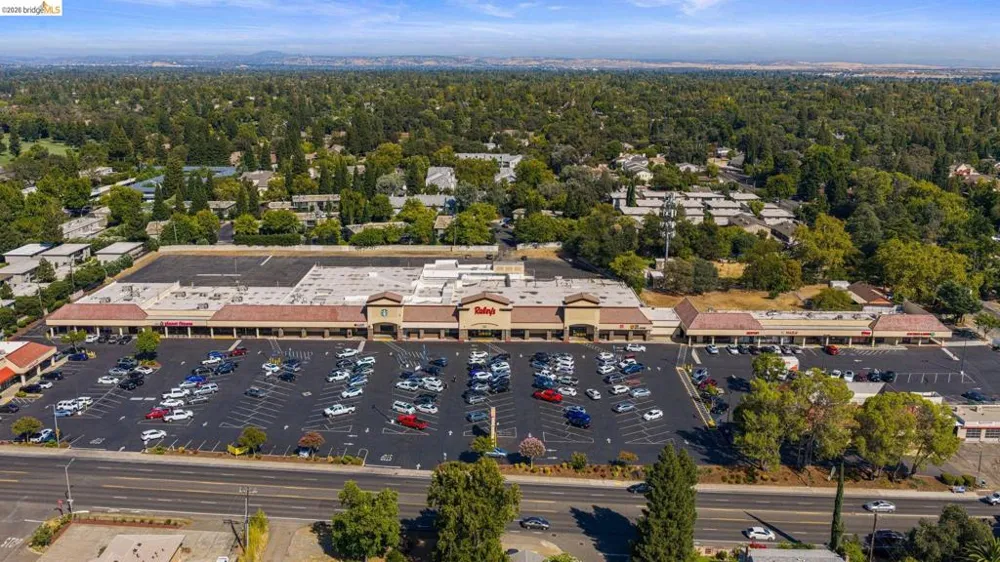 7501 Heather Rd Fair Oaks, CA 95628