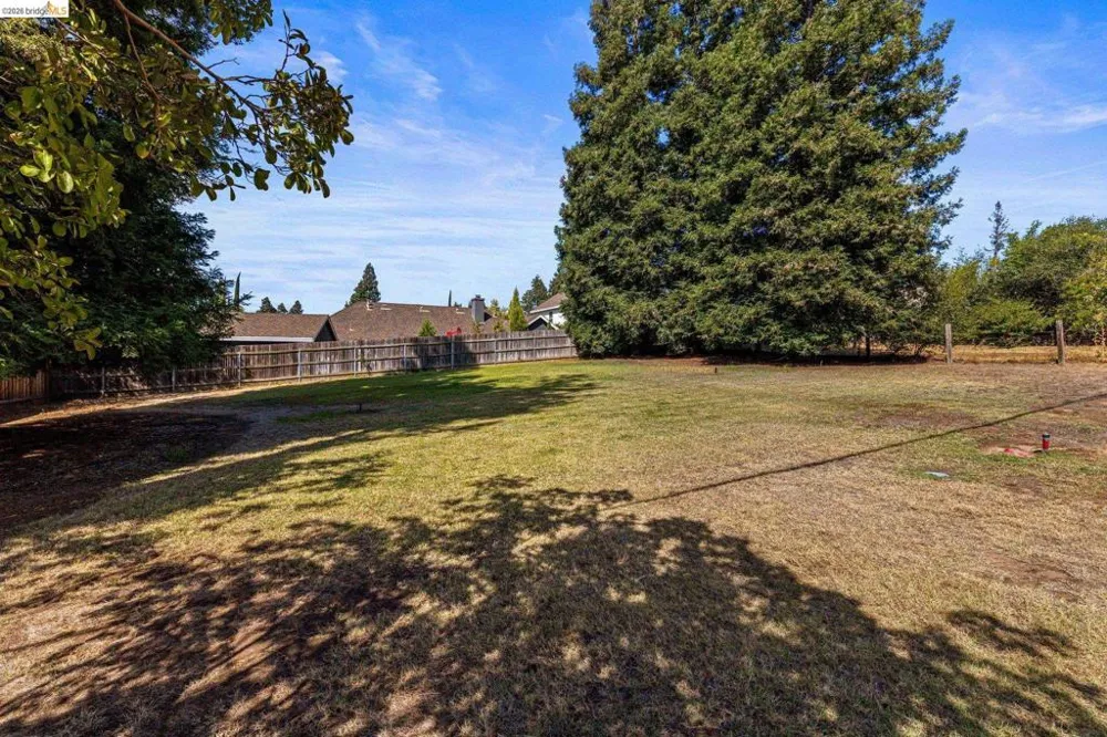 7501 Heather Rd Fair Oaks, CA 95628