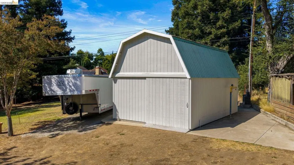 7501 Heather Rd Fair Oaks, CA 95628