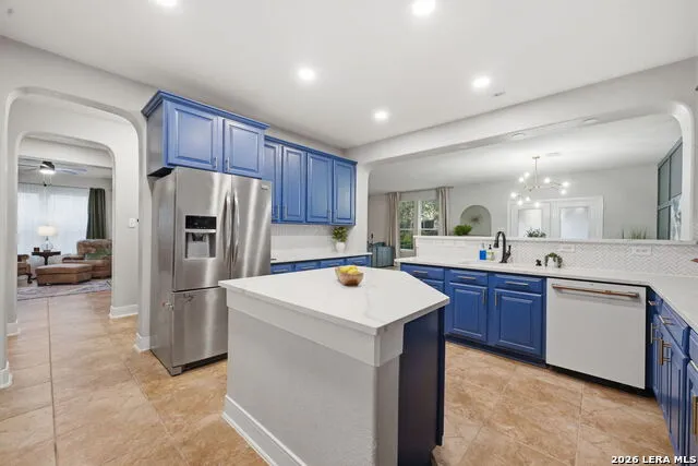 8026 Royal Fld San Antonio, TX 78255