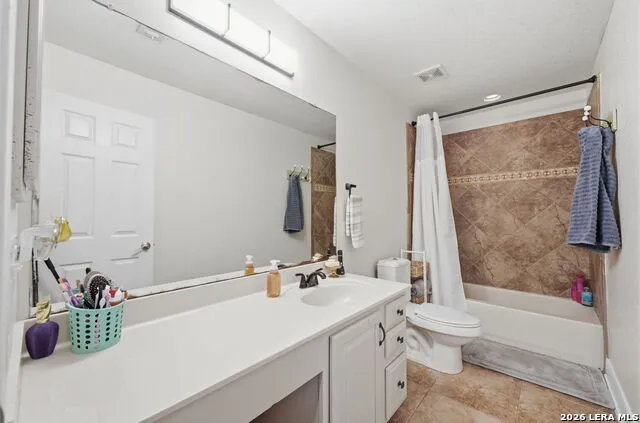 8026 Royal Fld San Antonio, TX 78255