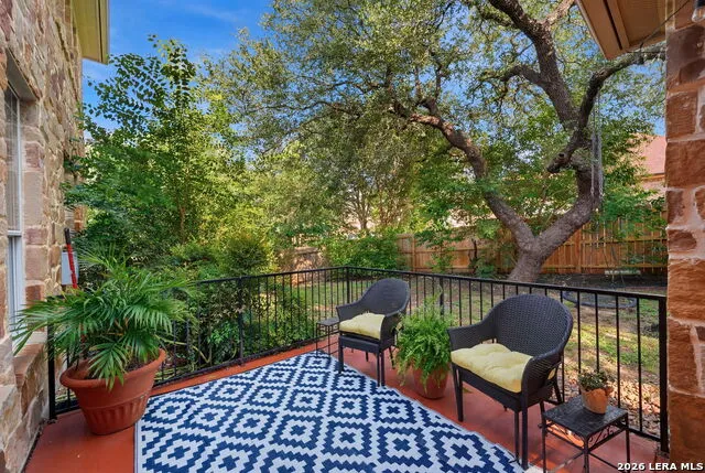 8026 Royal Fld San Antonio, TX 78255