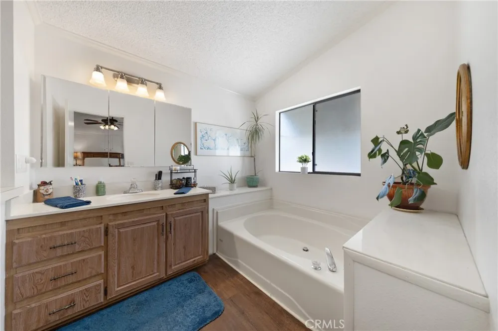 1250 Kirby Street #97 Hemet, CA 92545