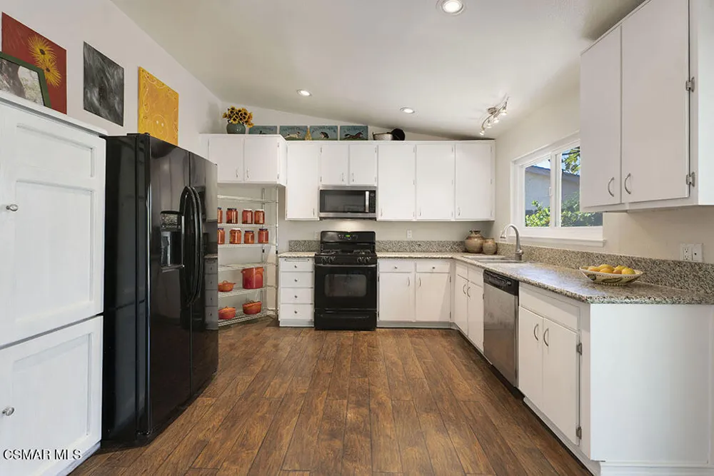 6821 Tulane Avenue Moorpark, CA 93021