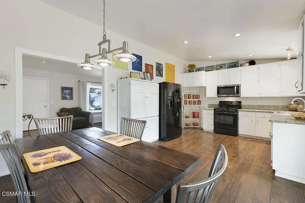 6821 Tulane Avenue Moorpark, CA 93021