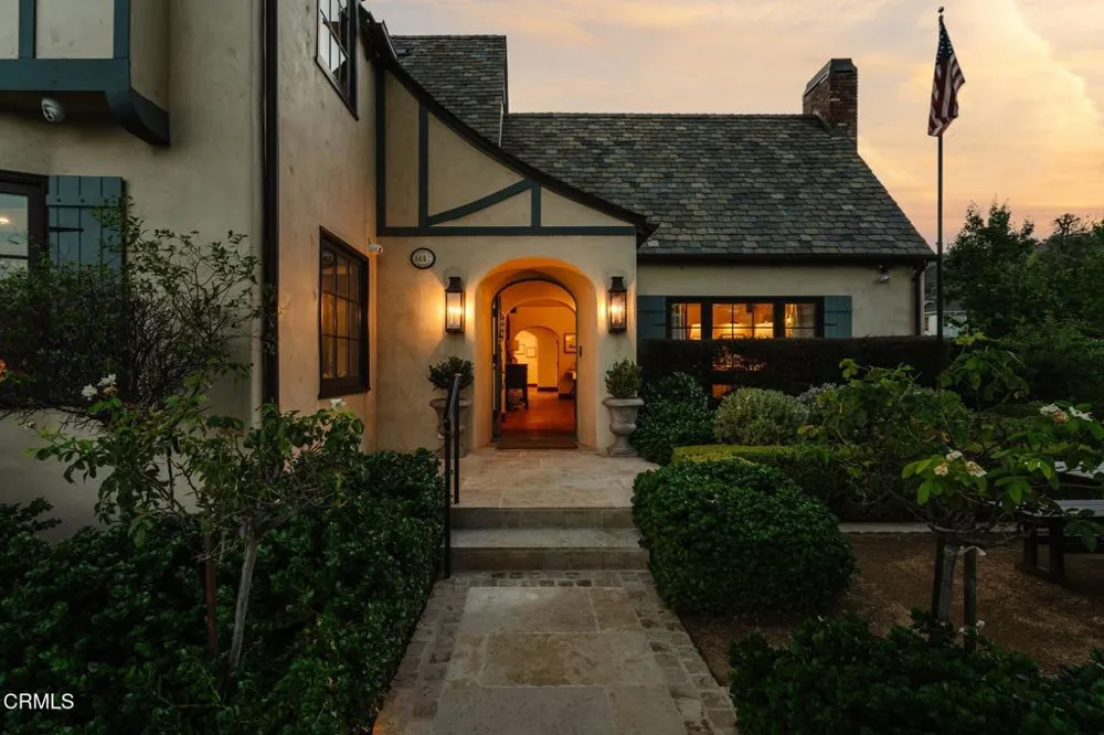 1447 Parkview Avenue Pasadena, CA 91103