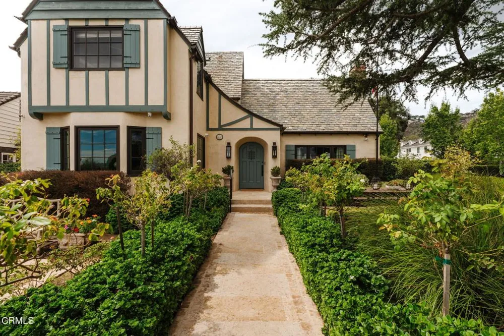 1447 Parkview Avenue Pasadena, CA 91103