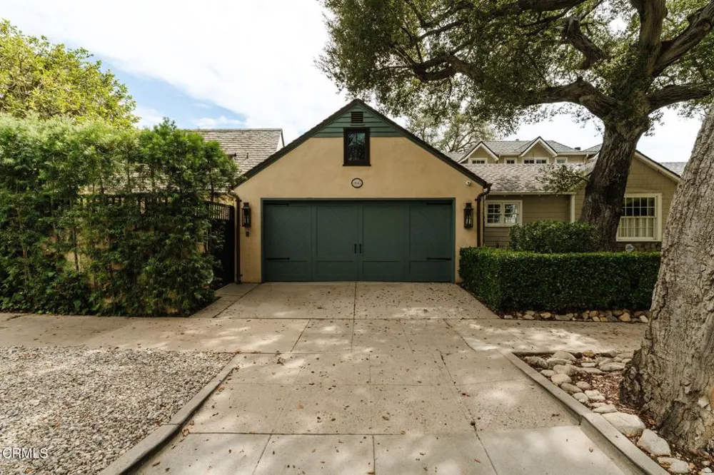 1447 Parkview Avenue Pasadena, CA 91103