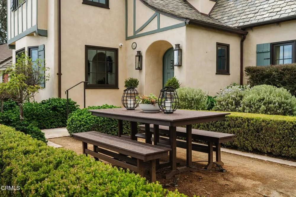 1447 Parkview Avenue Pasadena, CA 91103